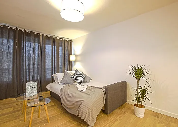 Hypercentre De Gamme Daire Caen